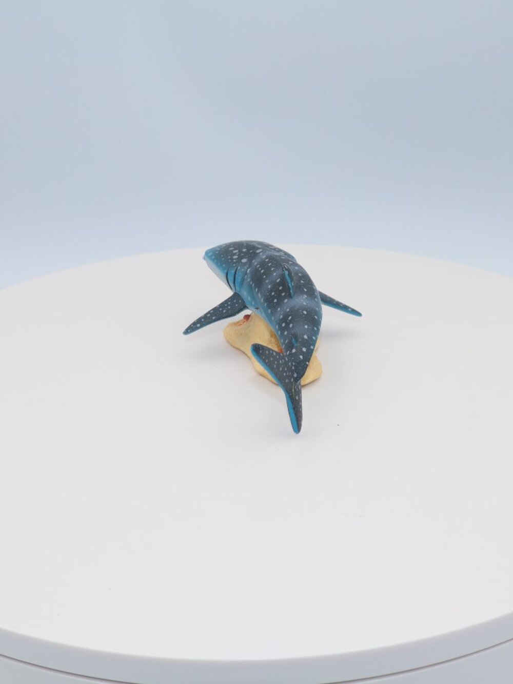 Disney Pixar Destiny the whale shark from Finding Dory - Picture 6 of 11